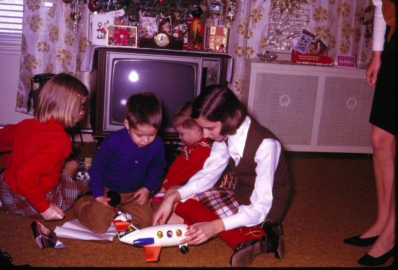 Christmas 1969, 1970, Halloween 1969 3200dpi 072.jpg - Xmas 1970